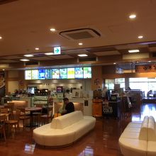 清潔な館内でした