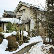 土蔵の奥の酒蔵見学