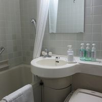 コンパクトなバスルーム