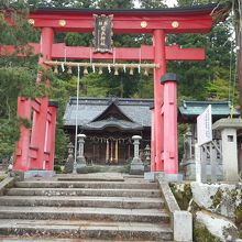 岡太神社拝殿
