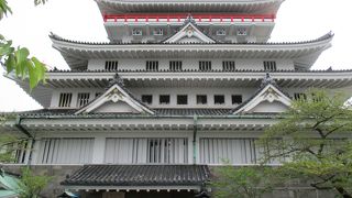 天守閣からの展望は見事です