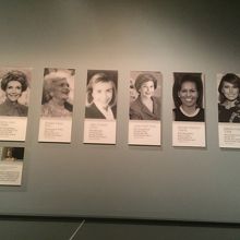 First Ladyの写真　右端はメラニア夫人です