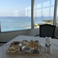 朝食会場のレストランからの羨望