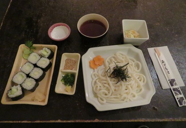 日本食が食べられるレストラン