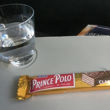 ワルシャワ⇒フランクフルトはチョコのみ。