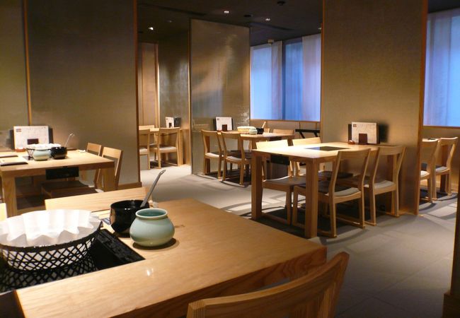 出汁しゃぶはたくさんの九条ネギをかけていただきます