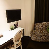 小さいけどソファもあります