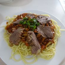ロバ肉麺