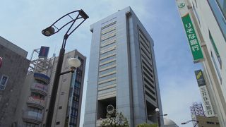 鉄道模型のジオラマのような景色（北とぴあ 展望ロビー）