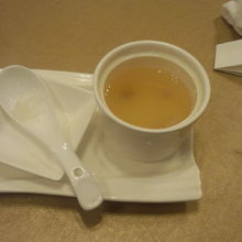 高麗人参と大山鶏の上湯スープ