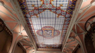 行列のできる本屋さん。