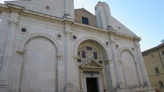 マラテスタ家の墓所