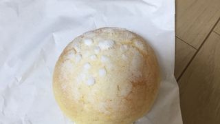 行列ができるパン屋さん