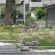 資料館横の水無瀬離宮庭園