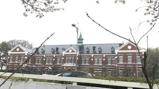 今は美術館として使われています