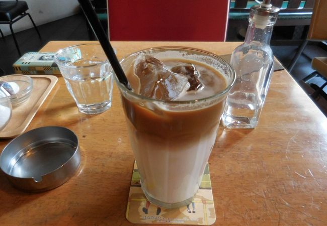 1人カフェよりも友達と