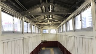 JR半田駅跨線橋:最古