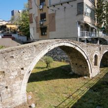 ポツンと残された橋