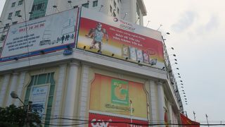 大型ショッピングモール