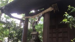 ぜひ、猿楽神社にもお参りを。