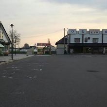 早朝の道の駅つるぬま