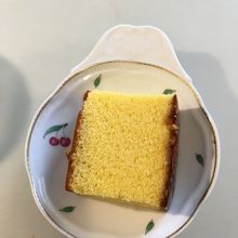 綺麗なたまご色