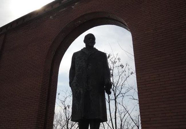 お菓子でも持って郊外へ