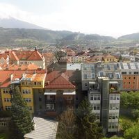 オリンピックのジャンプ台が見えます。