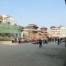 ダルバール広場