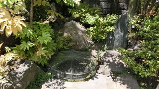 血なまぐさい名だけれども……