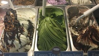 本格的なジェラテリア