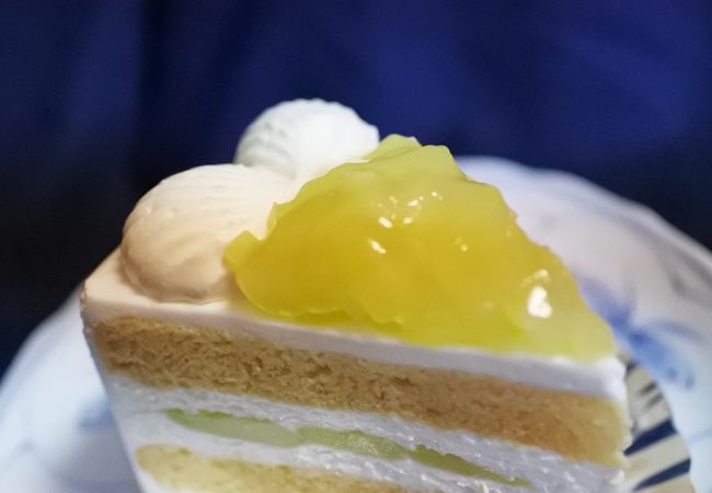 SATSUKIのスーパーメロンショートケーキ