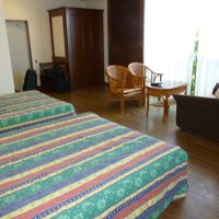 荷物を広げても十分広です。