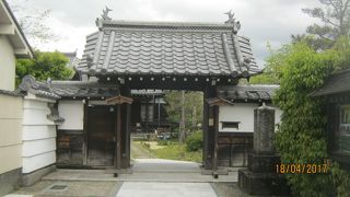 淀にある寺院です。