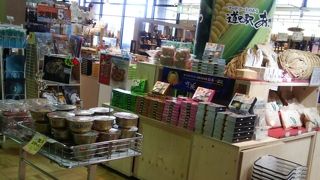 フードコートあります