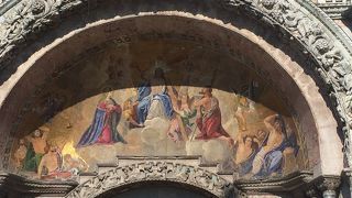 立派な建物です