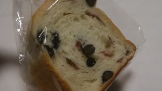 人気パン屋さん