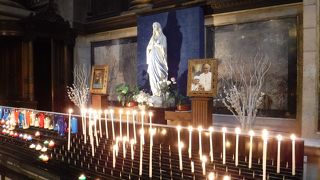 2017年5月1日メーデーの祝日かつ月曜日でも開いてました