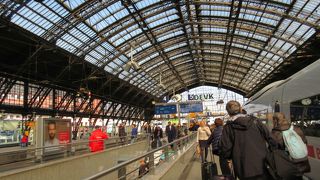交通の要所の駅