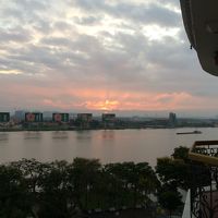 バルコニーからの朝日！