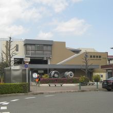 駅の全景です。東口からです。