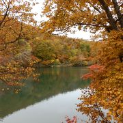 蔵王山を代表する紅葉の景勝地