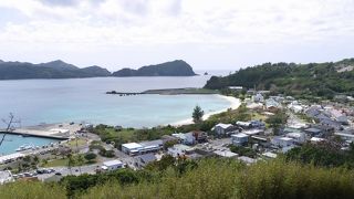 神社の境内から大村市街が一望