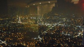 夜はロマンチックな展望台