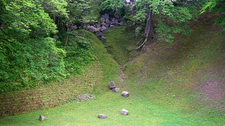 棒庵坂～加藤神社方面は解放されています