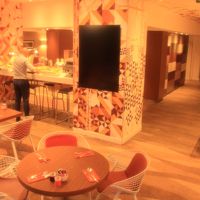 朝食のビュッフェ