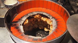 饒河街観光夜市の入口