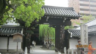 古い寺院のようです。