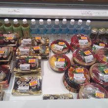 夕方、海鮮丼が3割引きになる