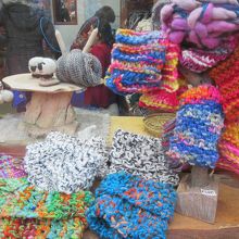 いろいろな商品が並んでいます